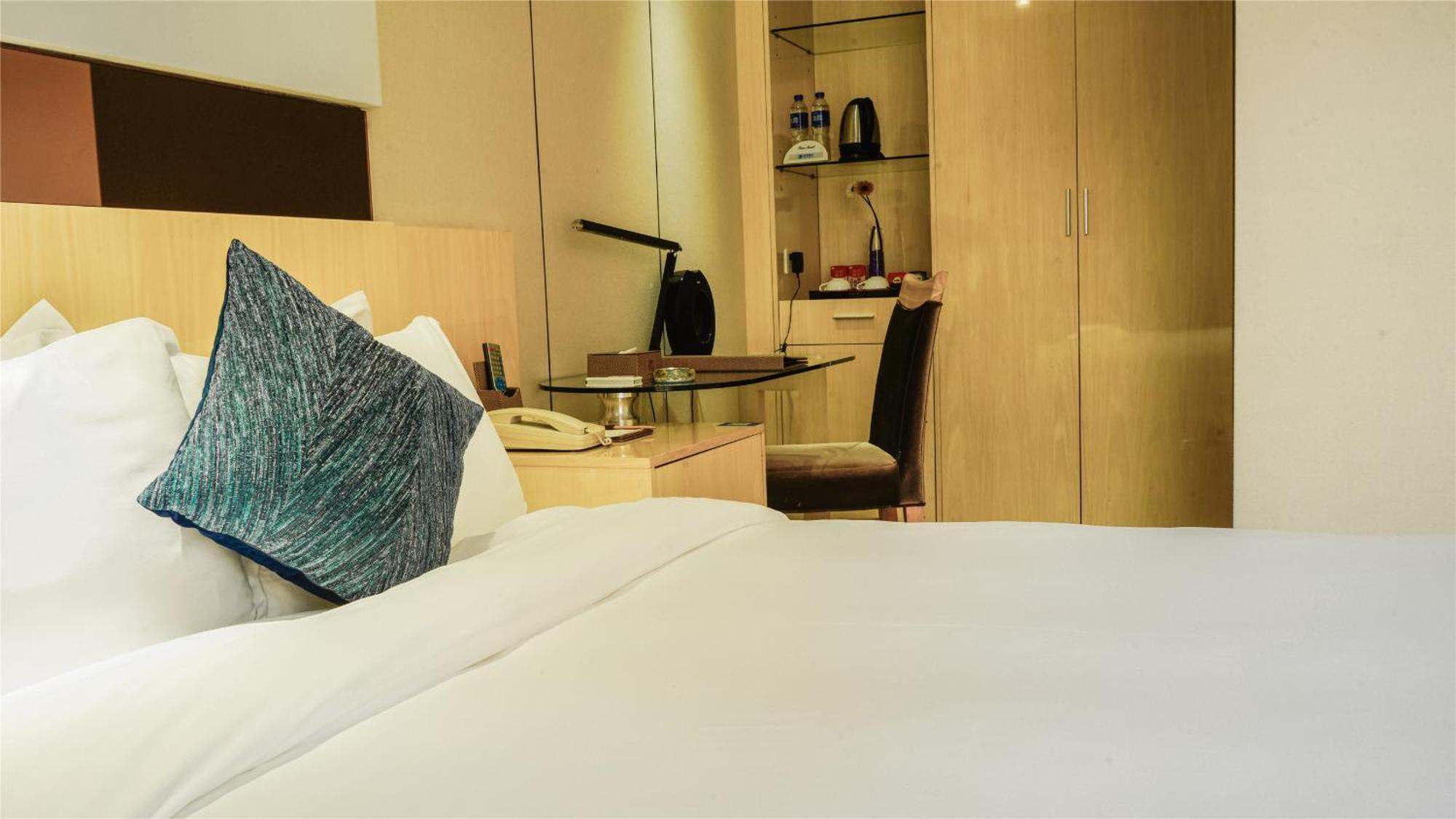 Paco Hotel Ouzhuang Metro Guangzhou-Free Shuttle To Canton Fair Luaran gambar