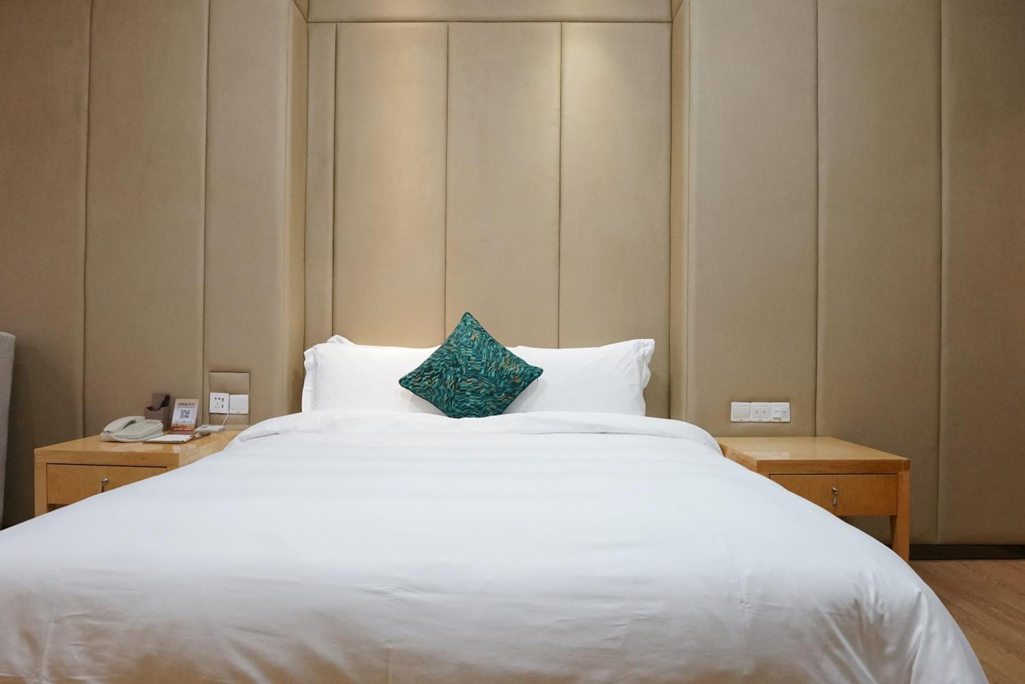 Paco Hotel Ouzhuang Metro Guangzhou-Free Shuttle To Canton Fair Luaran gambar